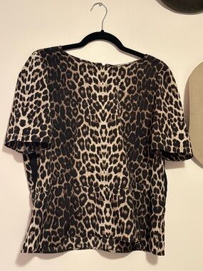 Gerard Darel Leopard Print Short Sleeve Blouse